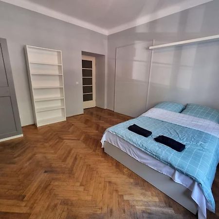 קרקוב Fantastic Krk - Kr6 Room F מראה חיצוני תמונה