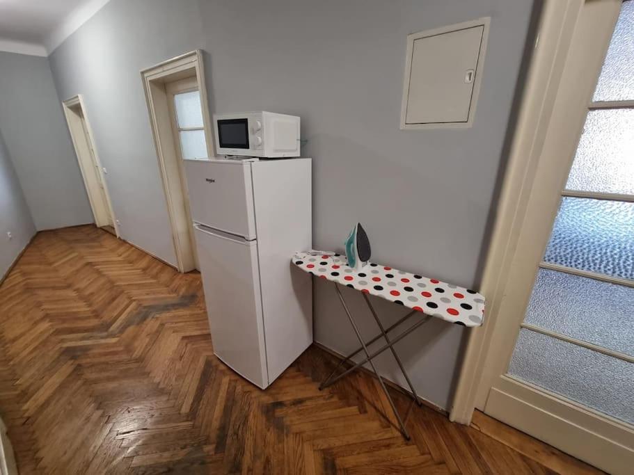 קרקוב Fantastic Krk - Kr6 Room F מראה חיצוני תמונה